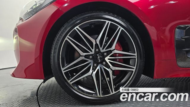 Kia Stinger из Кореи Encar