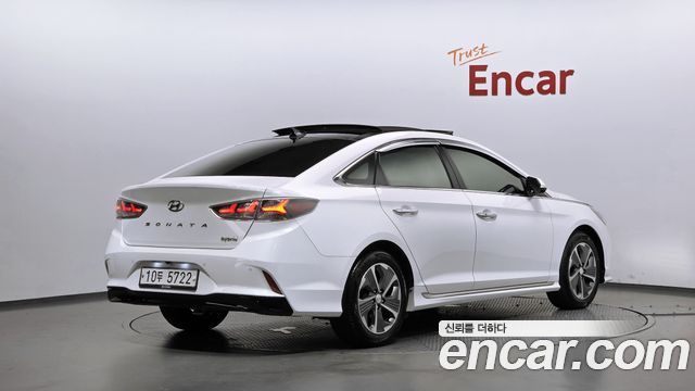Hyundai Sonata Premium — пробег 128 239 км — фото 2 из 5