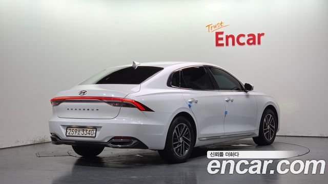 Hyundai Grandeur из Кореи Encar