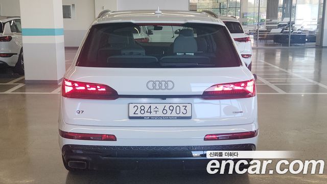 Audi Q7 50 TDI Quattro Premium — пробег 484 км — фото 4 из 5