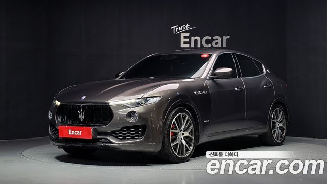 Maserati Levante из Кореи Encar