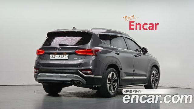 Hyundai Santafe Diesel 2.2 4WD Prestige — пробег 141 891 км — фото 2 из 5