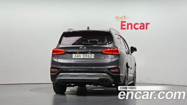 Hyundai Santafe Diesel 2.2 4WD Prestige — пробег 141 891 км — фото 4 из 5