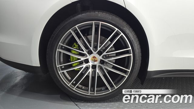 Porsche Panamera 2.9 AWD E-Hybrid — пробег 108 333 км — фото 5 из 5