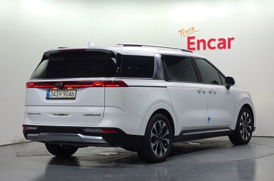 Kia Carnival Diesel 7-Seater Signature — пробег 114 360 км — фото 2 из 5
