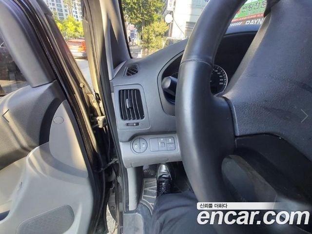 Hyundai Starex Van 5-Seater Smart — пробег 116 142 км — фото 5 из 5