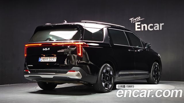Kia Carnival Diesel 7-Seater Signature — пробег 25 859 км — фото 2 из 5
