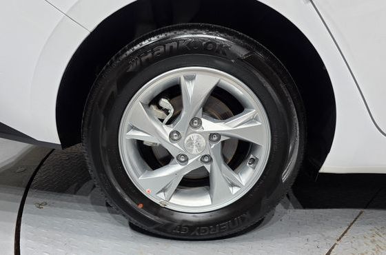 Hyundai AVANTE 1.6 Smart — пробег 3 443 км — фото 5 из 5