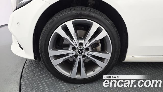 Mercedes-Benz C-Class из Кореи Encar