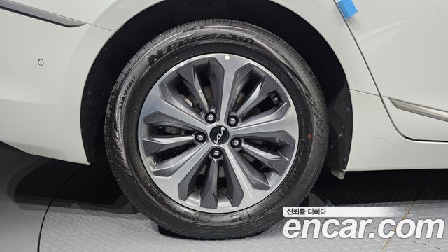 Kia K8 из Кореи Encar