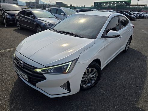 Hyundai AVANTE 1.6 Smart — пробег 91 887 км — фото 1 из 5
