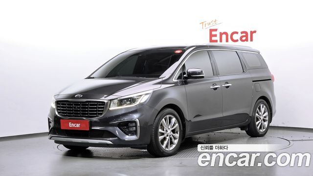 Kia Carnival Gasoline 9-Seater Noblesse Special — пробег 165 349 км — фото 1 из 5