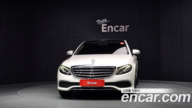 Mercedes-Benz E-Class из Кореи Encar