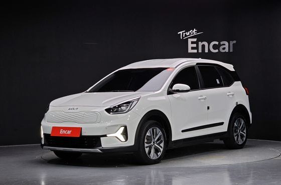 Kia Niro Air — пробег 136 450 км — фото 1 из 5