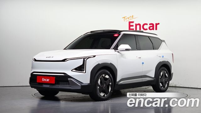 Kia EV5 из Кореи Encar