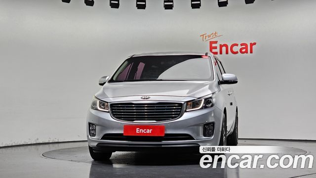 Kia Carnival 11-seater Noblesse — пробег 138 682 км — фото 3 из 5