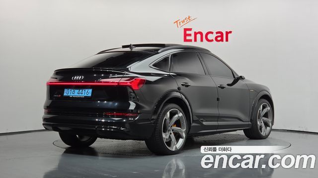 Audi e-tron S Sportback — пробег 31 249 км — фото 2 из 5