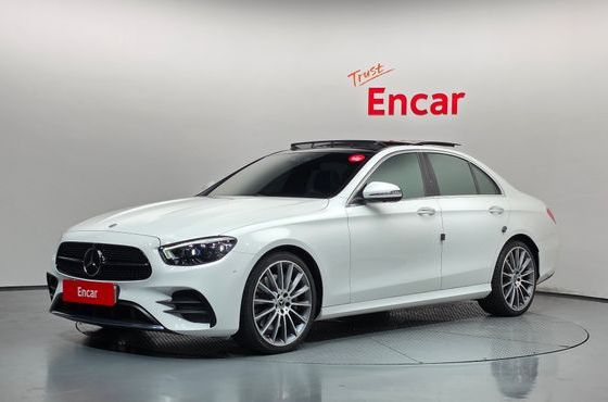 Mercedes-Benz E-Class E350 4MATIC AMG Line — пробег 87 368 км — фото 1 из 5