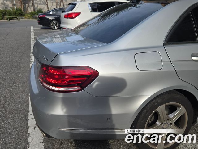 Mercedes-Benz E-Class E250 CDI 4MATIC — пробег 126 000 км — фото 5 из 5