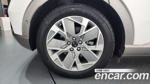 Genesis GV60 Standard — пробег 41 656 км — фото 5 из 5