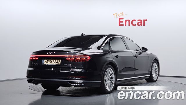 Audi A8 55 TFSI Quattro LWB — пробег 148 980 км — фото 2 из 5
