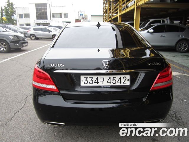 Hyundai Equus из Кореи Encar