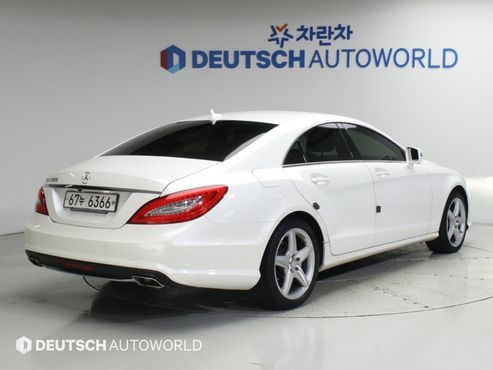 Mercedes-Benz CLS-Class CLS350 AMG Sport Package — пробег 48 800 км — фото 2 из 5