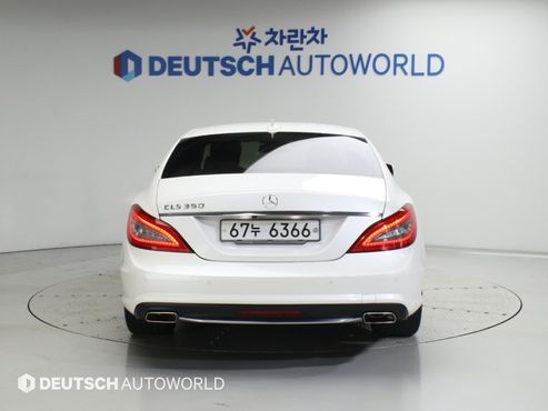Mercedes-Benz CLS-Class CLS350 AMG Sport Package — пробег 48 800 км — фото 4 из 5