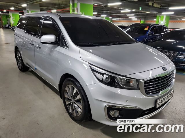 Kia Carnival из Кореи Encar