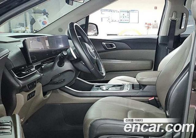 Kia Carnival HEV 9 seater Prestige — пробег 82 723 км — фото 4 из 5