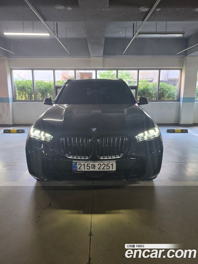 BMW X5 xDrive 40i M Sport Pro Special Edition — пробег 338 км — фото 3 из 5
