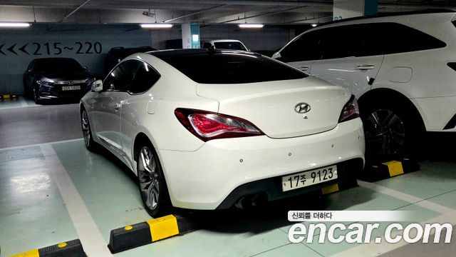 Hyundai Genesis 200 Turbo P — пробег 171 300 км — фото 2 из 5
