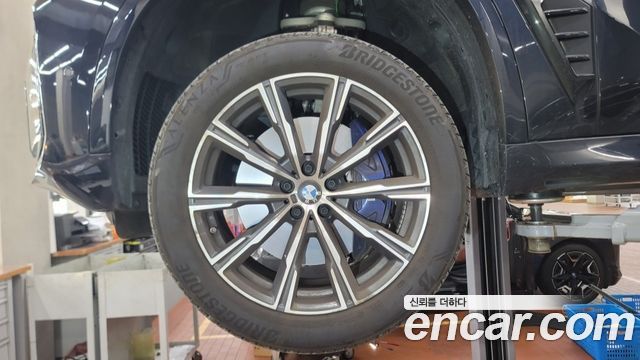 BMW X5 xDrive 30d M Sport — пробег 42 081 км — фото 5 из 5