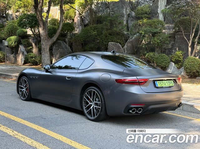 Maserati GranTurismo из Кореи Encar