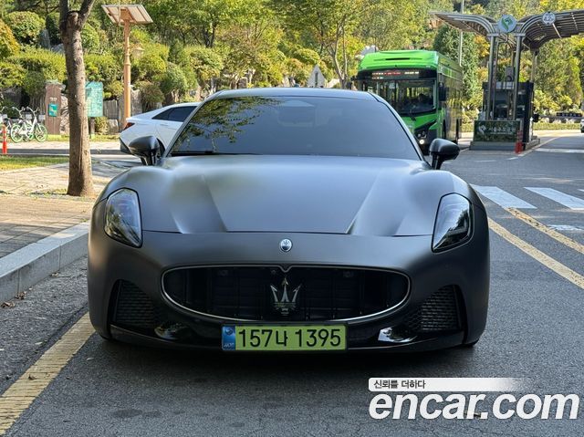 Maserati GranTurismo из Кореи Encar