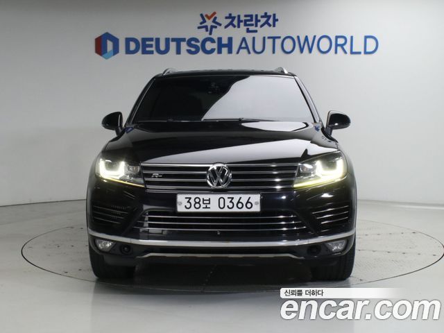 Volkswagen Touareg V6 3.0 TDI R-Line 7P5 — пробег 109 463 км — фото 3 из 5