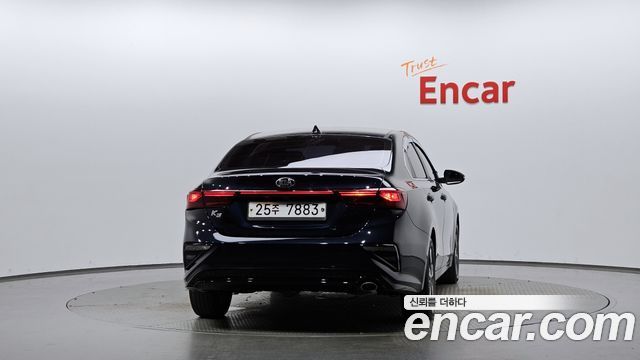 Kia K3 из Кореи Encar