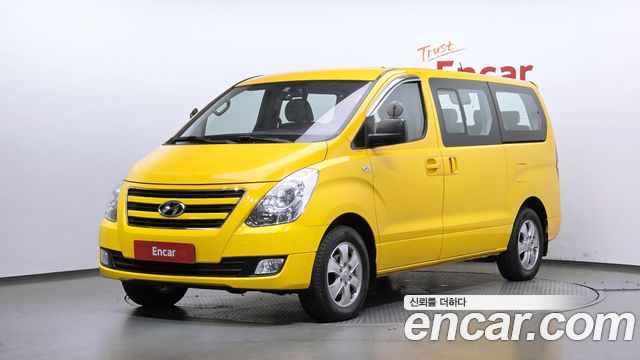 Hyundai Starex 4WD 12-Seater Wagon modern — пробег 180 122 км — фото 1 из 5