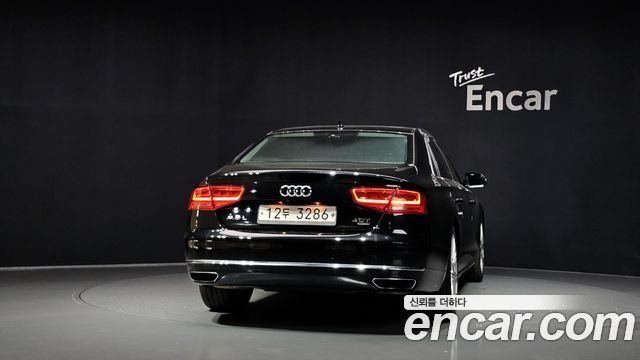 Audi A8 4.0 TFSI Quattro LWB D4 — пробег 130 837 км — фото 4 из 5