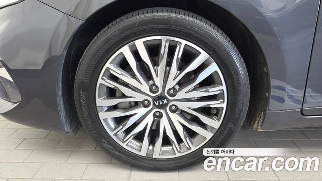 Kia K7 из Кореи Encar