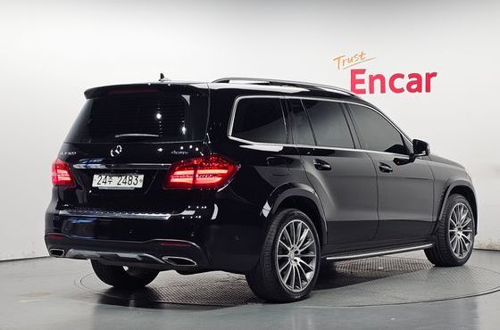 Mercedes-Benz GLS-Class GLS500 4MATIC — пробег 142 891 км — фото 2 из 5