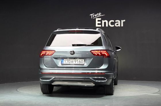 Volkswagen Tiguan 2.0 TSI Prestige — пробег 81 700 км — фото 4 из 5
