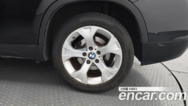 BMW X1 xDrive 20d — пробег 171 110 км — фото 5 из 5