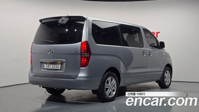 Hyundai Starex 4WD Wagon 11-Seater Modern — пробег 91 664 км — фото 2 из 5