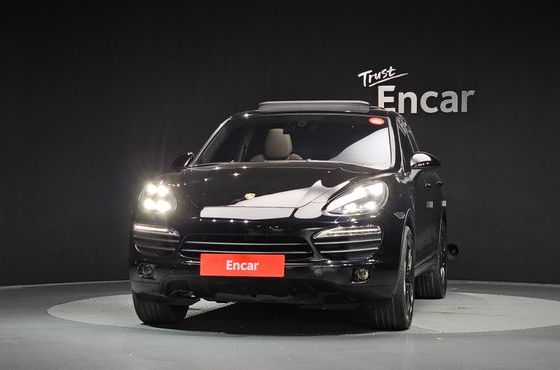 Porsche Cayenne 4.8 S 958 — пробег 140 023 км — фото 3 из 5