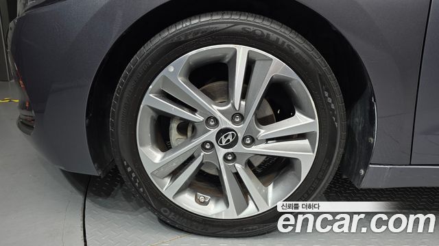 Hyundai AVANTE 1.6 GDI Value Plus — пробег 120 620 км — фото 5 из 5