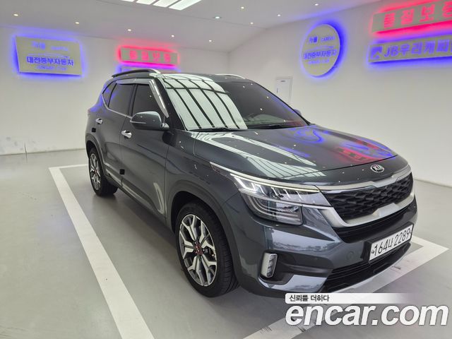 Kia Seltos из Кореи Encar