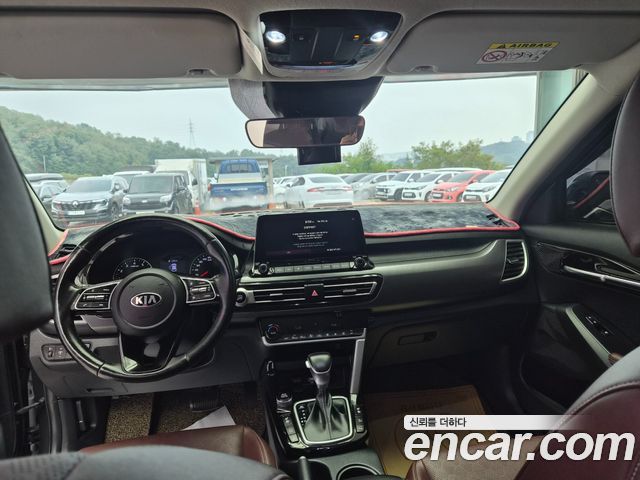 Kia Seltos из Кореи Encar