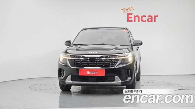 Kia Seltos из Кореи Encar