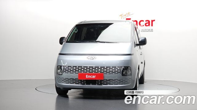 Hyundai Staria Tourer 11-Seater Smart — пробег 55 950 км — фото 3 из 5